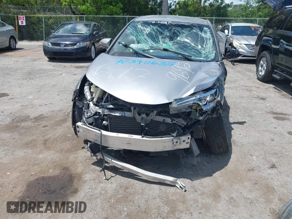 2018 Toyota C-HR XLE with VIN JTNKHMBX7J1009692, listed as a IAAI auction lot 42390685 with 77,866 mi miles and . Bid and sale history available at DreamBid. Image 6.