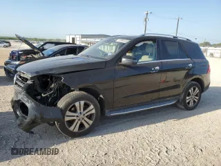 2015 Mercedes-Benz M 350 z VIN 4JGDA5HB7FA591878, wystawiony jako Copart lot #52969125 z przebiegiem 176 560 mil mil oraz Szkoda całkowita • Salvage title. Historia ofert i sprzedaży dostępna na DreamBid. Obrazek 1.