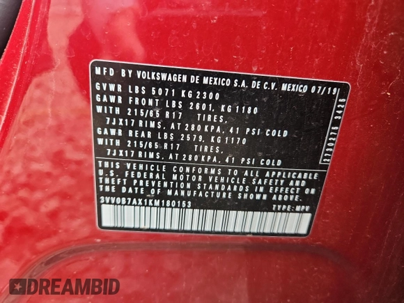 2019 Volkswagen Tiguan S z VIN 3VV0B7AX1KM180153, wystawiony jako Copart lot #60573955 z przebiegiem 66 995 mil mil oraz Szkoda całkowita • Salvage title. Historia ofert i sprzedaży dostępna na DreamBid. Obrazek 12.