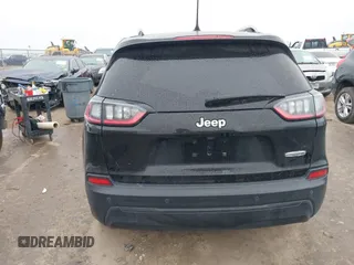 2020 Jeep Cherokee Latitude Plus with VIN 1C4PJLLB7LD637670, listed as a IAAI auction lot 41581886 with 70,199 mi miles. Bid and sale history available at carsss.com. Image 17.