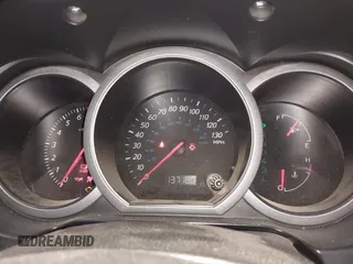 2008 Suzuki Grand Vitara w/Spare & Cargo Covers z VIN JS3TD941X84101254, wystawiony jako IAAI lot #42043908 z przebiegiem 137 180 mil mil oraz . Historia ofert i sprzedaży dostępna na DreamBid. Obrazek 7.