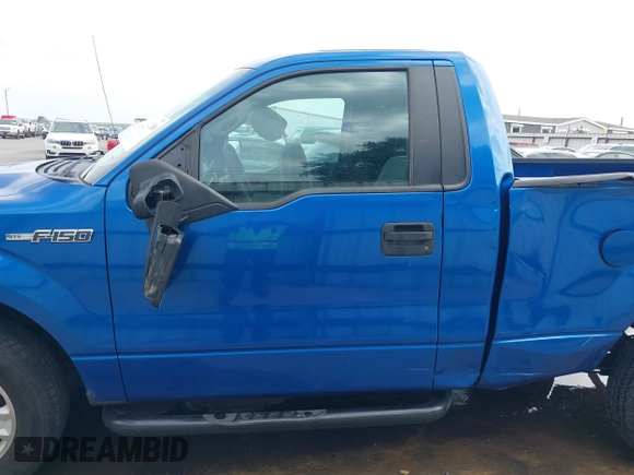 2013 Ford F-150 XL with VIN 1FTMF1CM4DKF58917, listed as a IAAI auction lot 42075200 with 133,401 mi miles and . Bid and sale history available at DreamBid. Image 14.