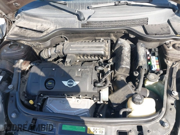2010 MINI Convertible with VIN WMWMR3C50ATU97550, listed as a IAAI auction lot 41709012 with 86,499 mi miles and . Bid and sale history available at DreamBid. Image 10.