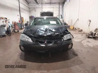 2006 Pontiac Grand Prix z VIN 2G2WP552861212532, wystawiony jako IAAI lot #42212046 z przebiegiem 171 326 mil mil oraz . Historia ofert i sprzedaży dostępna na DreamBid. Obrazek 13.