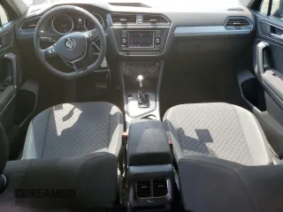 2018 Volkswagen Tiguan S with VIN 3VV1B7AX9JM020833, listed as a Copart auction lot 54539565 with 69,904 mi miles and Salvage title. Bid and sale history available at DreamBid. Image 8.