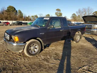 2002 Ford Ranger XL with VIN 1FTYR14U12PA85940, listed as a Copart auction lot 44300555 with 159,650 mi miles and Salvage Title. Bid and sale history available at carsss.com. Image 1.