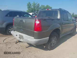 2003 Ford Explorer Sport Trac XLS с VIN 1FMZU77E33UC71147, выставлен на аукционе IAAI как лот 42564210 с пробегом 150 836 миль миль и . История ставок и продаж доступна на DreamBid. Изображение 4.