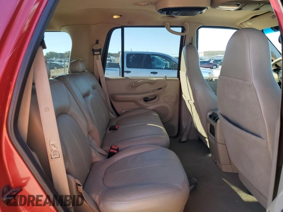 2001 Ford Expedition Eddie Bauer with VIN 1FMRU17L11LB28163, listed as a Copart auction lot 43424585 with 220,543 mi miles and Salvage title. Bid and sale history available at DreamBid. Image 11.