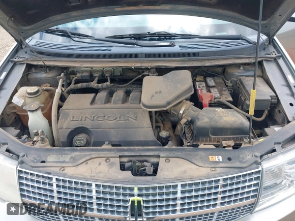 2008 Lincoln MKX with VIN 2LMDU88C98BJ16312, listed as a IAAI auction lot 42182361 with 173,114 mi miles and . Bid and sale history available at DreamBid. Image 10.