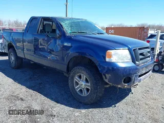 2008 Ford F-150 STX with VIN 1FTRX14W08FB44986, listed as a IAAI auction lot 41895539 with 152,647 mi miles. Bid and sale history available at carsss.com. Image 1.