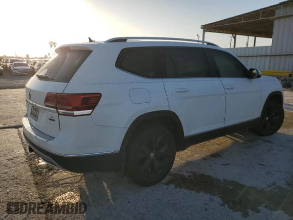 2018 Volkswagen Atlas SEL with VIN 1V2MR2CA2JC526426, listed as a Copart auction lot 48944265 with 102,938 mi miles and Salvage title. Bid and sale history available at DreamBid. Image 3.