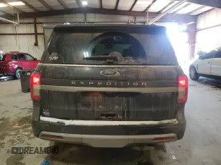2024 Ford Expedition XLT with VIN 1FMJU1J83REA23805, listed as a Copart auction lot 45799535 with 24,251 mi miles and Salvage Title. Bid and sale history available at carsss.com. Image 6.