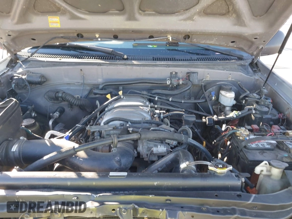2000 Toyota Tundra SR5 with VIN 5TBRT3419YS114034, listed as a IAAI auction lot 41284071 with 200,797 mi miles and . Bid and sale history available at DreamBid. Image 10.