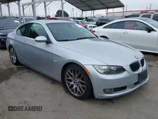 2008 BMW 3 Series 328i z VIN WBAWV13508P119840, wystawiony jako IAAI lot #42171550 z przebiegiem 123 886 mil mil oraz . Historia ofert i sprzedaży dostępna na DreamBid. Obrazek 1.