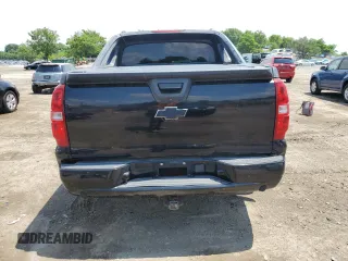 2011 Chevrolet Avalanche LTZ z VIN 3GNTKGE32BG122626, wystawiony jako Copart lot #60570945 z przebiegiem 207 406 mil mil oraz Czysty tytuł • Clean title. Historia ofert i sprzedaży dostępna na DreamBid. Obrazek 6.