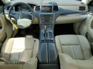 2015 Lincoln MKS with VIN 1LNHL9EK8FG608501, listed as a Copart auction lot 62676905 with 91,953 mi miles and Clean title. Bid and sale history available at DreamBid. Image 8.