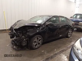 2019 Kia Forte LXS с VIN 3KPF24AD1KE017574, выставлен на аукционе IAAI как лот 42326500 с пробегом 71 630 миль миль и . История ставок и продаж доступна на DreamBid. Изображение 19.