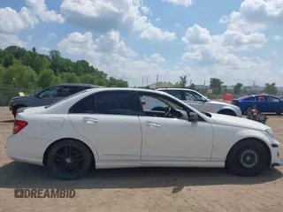 2014 Mercedes-Benz C 250 Sport with VIN WDDGF4HB5EA947035, listed as a IAAI auction lot 42538526 with 119,858 mi miles and . Bid and sale history available at DreamBid. Image 13.