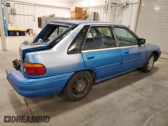1994 Ford Escort z VIN 1FARP14J9RW318226, wystawiony jako Copart lot #60507135 z przebiegiem 69 041 mil mil oraz Szkoda całkowita • Salvage title. Historia ofert i sprzedaży dostępna na DreamBid. Obrazek 3.