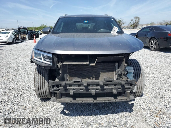 2021 Volkswagen Atlas SE with VIN 1V2JC2CA2MC230959, listed as a Copart auction lot 49097915 with 61,530 mi miles and Salvage title. Bid and sale history available at DreamBid. Image 5.