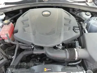2017 Chevrolet Camaro 1LT z VIN 1G1FB1RS0H0142190, wystawiony jako Copart lot #70671305 z przebiegiem 98 571 mil mil oraz Szkoda całkowita • Salvage title. Historia ofert i sprzedaży dostępna na DreamBid. Obrazek 16.