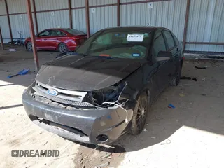 2011 Ford Focus SES with VIN 1FAHP3GNXBW179042, listed as a IAAI auction lot 41625871 with 269,883 mi miles. Bid and sale history available at carsss.com. Image 17.