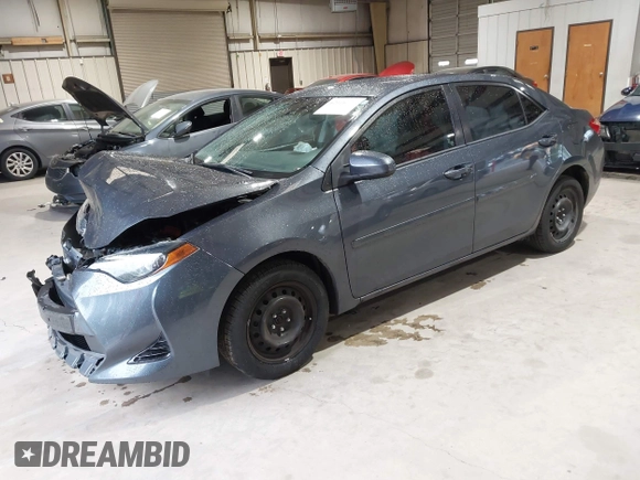 2018 Toyota Corolla L z VIN 5YFBURHE1JP750399, wystawiony jako IAAI lot #42018170 z przebiegiem 83 867 mil mil oraz . Historia ofert i sprzedaży dostępna na DreamBid. Obrazek 2.