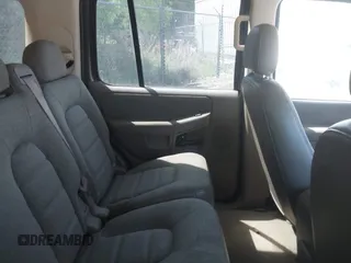 2003 Ford Explorer XLS z VIN 1FMZU62K73UB53223, wystawiony jako IAAI lot #42042733 z przebiegiem 127 405 mil mil oraz . Historia ofert i sprzedaży dostępna na DreamBid. Obrazek 8.