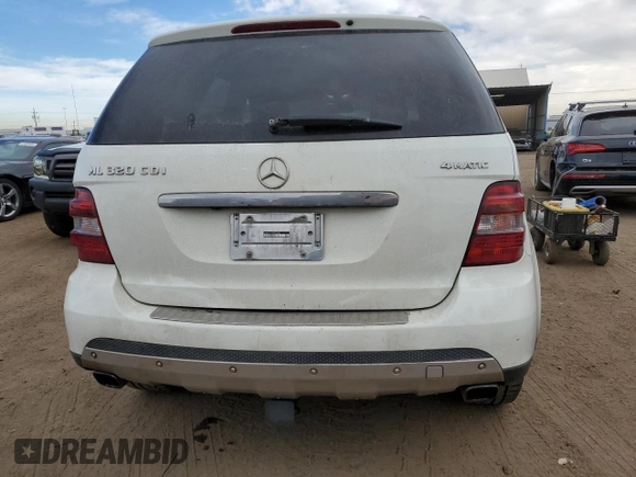 2008 Mercedes-Benz M 320 CDI with VIN 4JGBB22E18A421458, listed as a Copart auction lot 81828594 with 209,765 mi miles and Salvage Title. Bid and sale history available at carsss.com. Image 6.