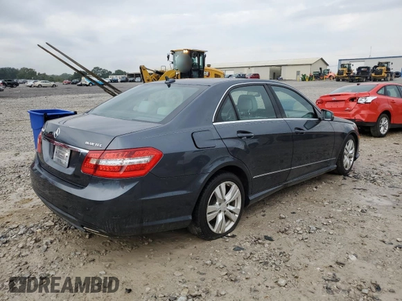 2013 Mercedes-Benz E-Class E 350 Luxury BlueTEC with VIN WDDHF2EB7DA712017, listed as a Copart auction lot 72958924 with 160,948 mi miles and Clean Title. Bid and sale history available at carsss.com. Image 3.