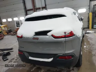2016 Jeep Cherokee Latitude with VIN 1C4PJMCS6GW321256, listed as a IAAI auction lot 41314789 with 127,951 mi miles. Bid and sale history available at carsss.com. Image 17.