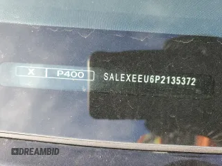 2023 Land Rover Defender X с VIN SALEXEEU6P2135372, выставлен на аукционе Copart как лот 46631195 с пробегом Не указан миль и Списание • Salvage title. История ставок и продаж доступна на DreamBid. Изображение 15.