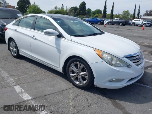 2013 Hyundai Sonata Limited with VIN 5NPEC4AC3DH585887, listed as a IAAI auction lot 42046976 with 126,675 mi miles and . Bid and sale history available at carsss.com. Image 1.