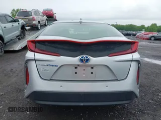2017 Toyota Prius Plus z VIN JTDKARFPXH3034892, wystawiony jako IAAI lot #42376800 z przebiegiem 65 548 mil mil oraz . Historia ofert i sprzedaży dostępna na DreamBid. Obrazek 16.