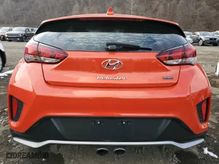2019 Hyundai Veloster Turbo with VIN KMHTH6AB0KU018904, listed as a Copart auction lot 89337545 with 82,877 mi miles and Salvage Title. Bid and sale history available at carsss.com. Image 6.