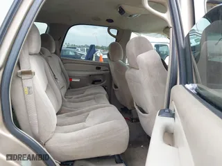 2003 Chevrolet Tahoe LS with VIN 1GNEC13V33J338251, listed as a IAAI auction lot 41634451 with 265,779 mi miles. Bid and sale history available at carsss.com. Image 8.