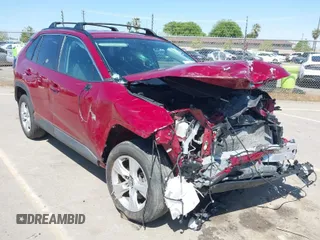 2020 Toyota RAV4 XLE with VIN 2T3P1RFV3LC062187, listed as a IAAI auction lot 41955815 with 89,095 mi miles. Bid and sale history available at carsss.com. Image 1.