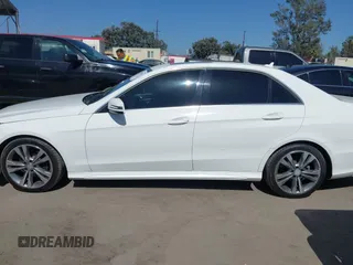 2014 Mercedes-Benz E 350 Sport with VIN WDDHF5KB8EB036758, listed as a IAAI auction lot 42550325 with 90,176 mi miles and . Bid and sale history available at DreamBid. Image 14.