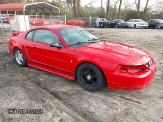 2003 Ford Mustang Standard with VIN 1FAFP40493F435980, listed as a IAAI auction lot 41520723 with 185,865 mi miles. Bid and sale history available at carsss.com. Image 1.