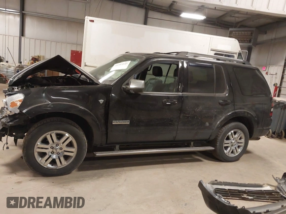 2008 Ford Explorer Limited z VIN 1FMEU75828UB32145, wystawiony jako IAAI lot #41393945 z przebiegiem 165 878 mil mil oraz . Historia ofert i sprzedaży dostępna na DreamBid. Obrazek 15.