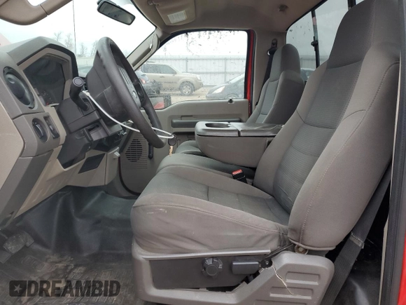 2010 Ford F-250 XL with VIN 1FTNF2B5XAEA21709, listed as a Copart auction lot 84045724 with 182,256 mi miles and Non repairable. Bid and sale history available at DreamBid. Image 7.