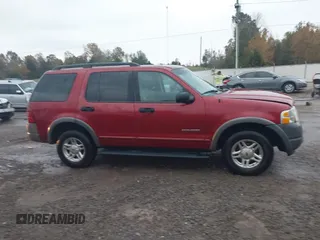 2002 Ford Explorer XLS z VIN 1FMZU62E32ZC29113, wystawiony jako IAAI lot #40971661 z przebiegiem 296 565 mil mil oraz . Historia ofert i sprzedaży dostępna na DreamBid. Obrazek 13.