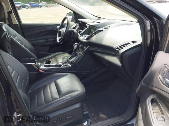 2016 Ford Escape Titanium с VIN 1FMCU9J95GUB02010, выставлен на аукционе IAAI как лот 42782457 с пробегом 247 407 миль миль и . История ставок и продаж доступна на DreamBid. Изображение 5.