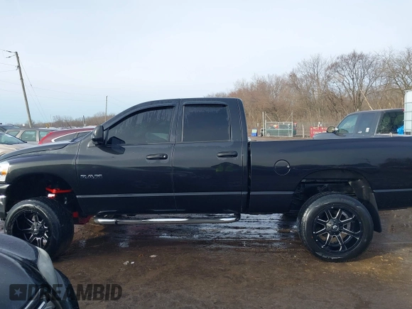 2008 Dodge 1500 SLT with VIN 1D7HU18NX8S585608, listed as a IAAI auction lot 41451689 with 147,661 mi miles and . Bid and sale history available at DreamBid. Image 14.