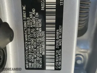 2018 Toyota C-HR XLE with VIN NMTKHMBX4JR042090, listed as a Copart auction lot 49549515 with 95,944 mi miles and Salvage Title. Bid and sale history available at carsss.com. Image 12.