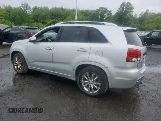 2013 Kia Sorento SX with VIN 5XYKWDA22DG381431, listed as a Copart auction lot 59806145 with Not provided miles and Clean title. Bid and sale history available at DreamBid. Image 2.