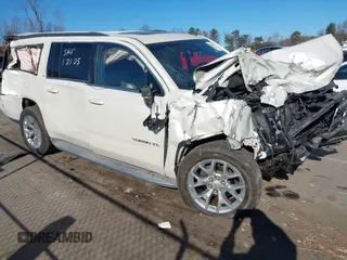 2015 GMC Yukon XL SLT with VIN 1GKS2HKC8FR176926, listed as a IAAI auction lot 41444930 with 1 mi miles. Bid and sale history available at carsss.com. Image 1.