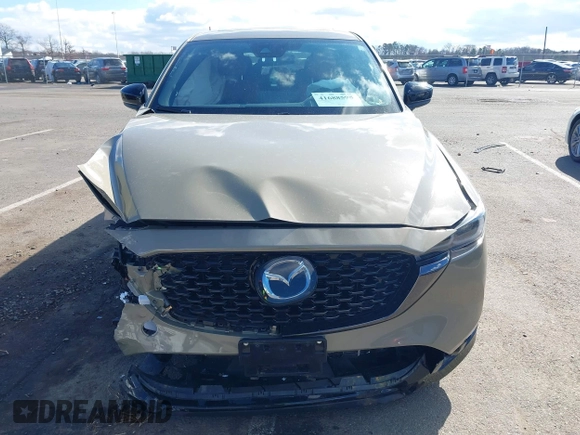2024 Mazda CX-5 Carbon Edition with VIN JM3KFBAYXR0371954, listed as a IAAI auction lot 41688598 with 13,230 mi miles and . Bid and sale history available at DreamBid. Image 12.