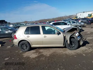 2005 Volkswagen Golf с VIN 9BWFR61J354015902, выставлен на аукционе IAAI как лот 41462331 с пробегом 235 754 миль миль и . История ставок и продаж доступна на DreamBid. Изображение 14.