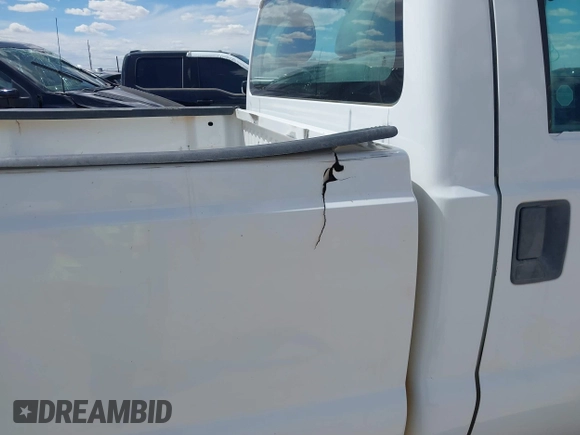 2011 Ford Super Duty F-250 SRW XL with VIN 1FTBF2B64BEB79203, listed as a IAAI auction lot 42091554 with 66,597 mi miles. Bid and sale history available at carsss.com. Image 18.